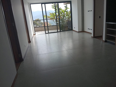 Apartamento en Medellín - 3bd/4ba - image 2