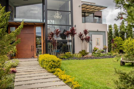 House for Sale in Envigado, Antioquia Colombia - image 2