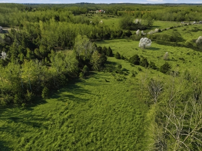 Stunning custom-built home on 123 Breathtaking Acres - image 39