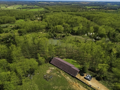 Stunning custom-built home on 123 Breathtaking Acres - image 42