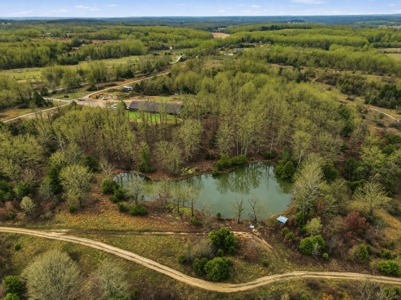 Stunning custom-built home on 123 Breathtaking Acres - image 46