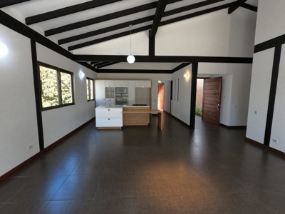 Country House for Sale in El Retiro, Antioquia Colombia - image 3