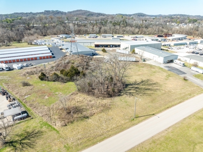 Commercial Property for Sale in Maury County, Tennessee - image 3