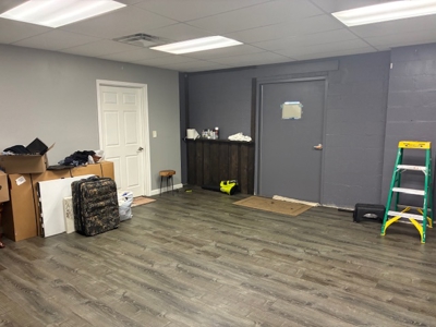 984 Ridgeway Ave /US 27 Falmouth Ky 41040 Commercial Bldg - image 10