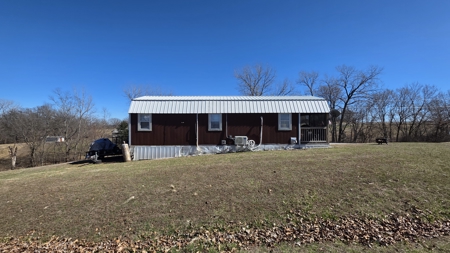Tiny/Weekend Home at Lake Viking - image 5