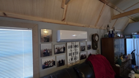 Tiny/Weekend Home at Lake Viking - image 23