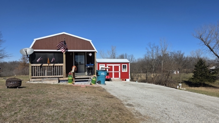 Tiny/Weekend Home at Lake Viking - image 1