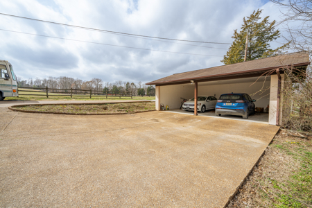 Homestead for Sale in Waverly, TN - image 40