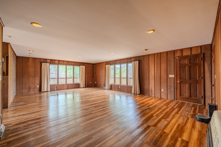 Homestead for Sale in Waverly, TN - image 8