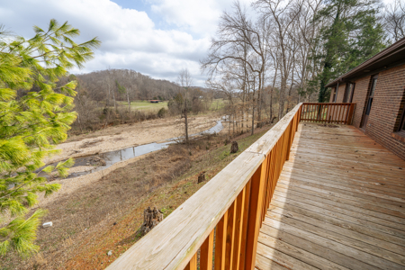 Homestead for Sale in Waverly, TN - image 7