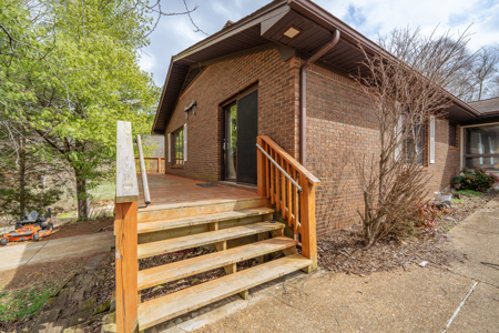 Homestead for Sale in Waverly, TN - image 6