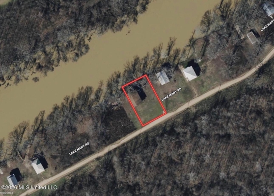 Lake Mary Waterfront Camp in Woodville MS