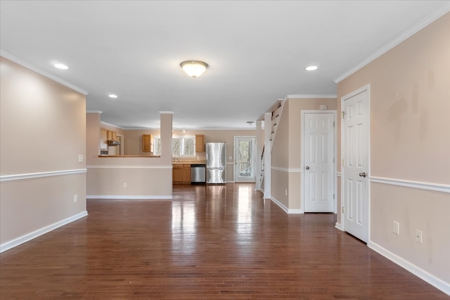 Country Home for Sale in Lewis County, Tennessee - image 11