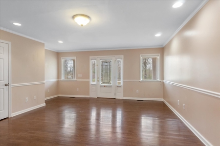 Country Home for Sale in Lewis County, Tennessee - image 13