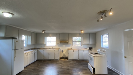 Investment Home for Sale Belhaven NC Beaufort County - image 6