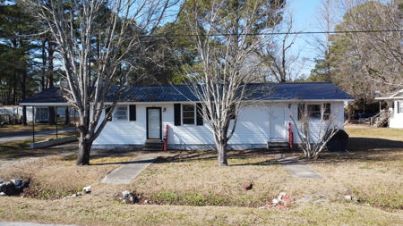 Investment Home for Sale Belhaven NC Beaufort County - image 1