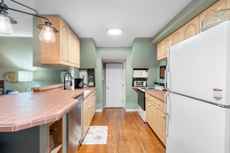 27.47 Acres in Leiper’s Fork Area, Barndominium Retreat - image 17