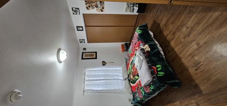 Charming Yakima Town House and Beautiful Backyard With Sprinklers - image 14