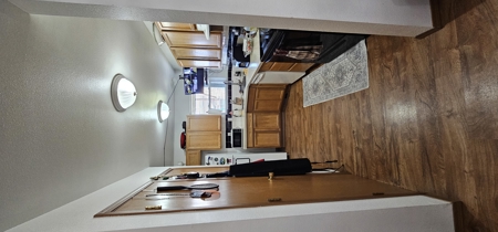 Charming Yakima Town House and Beautiful Backyard With Sprinklers - image 18