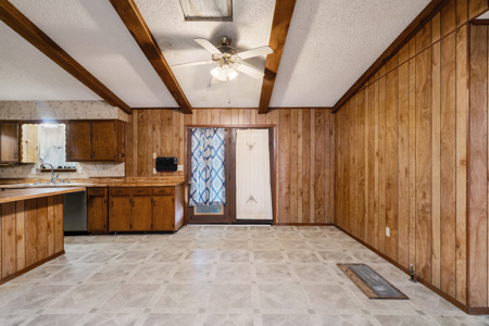 14.5 Acres in Northeast Texas Fannin County - image 18