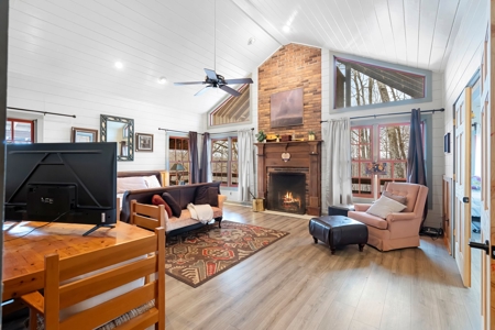 1910 Historic Home on 17 Acres in Franklin - image 21