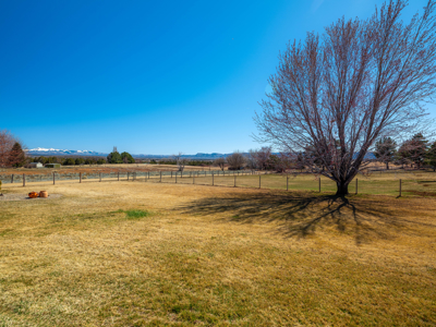 Horse property in private Viste Estates | 3 bed | Bunk House - image 7