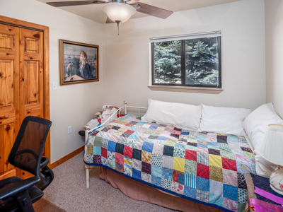 Horse property in private Viste Estates | 3 bed | Bunk House - image 5