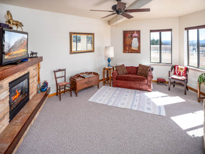 Horse property in private Viste Estates | 3 bed | Bunk House - image 45