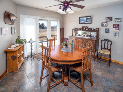 Horse property in private Viste Estates | 3 bed | Bunk House - image 9