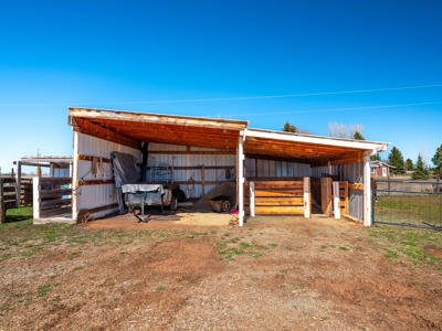 Horse property in private Viste Estates | 3 bed | Bunk House - image 18