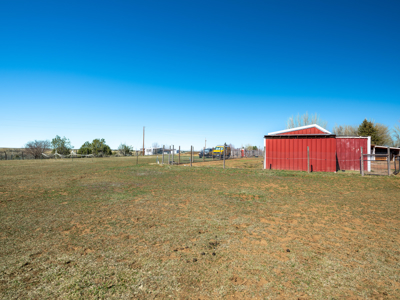 Horse property in private Viste Estates | 3 bed | Bunk House - image 39