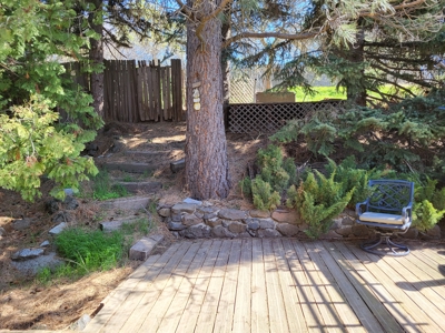 Mid-Century Modern Home Sunnyside Hills Neighborhood Pullman, WA! - image 43