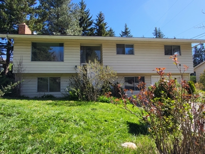 Mid-Century Modern Home Sunnyside Hills Neighborhood Pullman, WA! - image 37