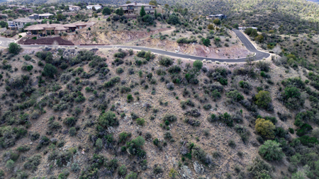 Build your dream home with breathtaking mountain views - image 7