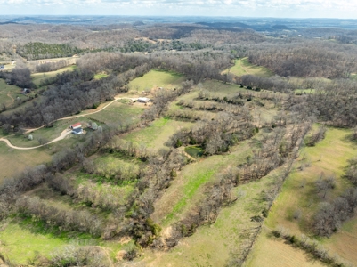 Country Home for Sale in Maury County, Tennessee - image 46