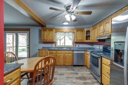 Country Home for Sale in Maury County, Tennessee - image 6