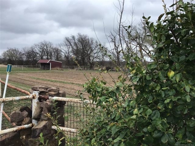 NE Oklahoma Country Home on Acreage For Sale - image 3