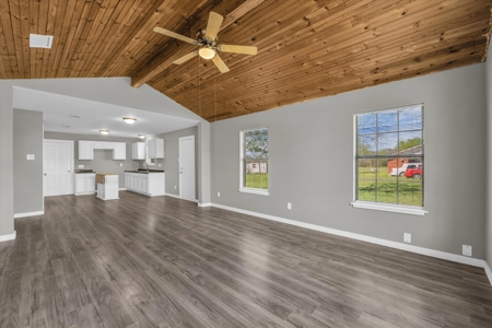 Freshly Renovated Home: 308 S Herman St. Mexia, Texas - image 8