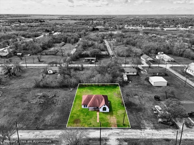 Freshly Renovated Home: 308 S Herman St. Mexia, Texas - image 5