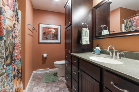 Twin Lake Waterfront Home for Sale in Waupaca, Wisconsin - image 20