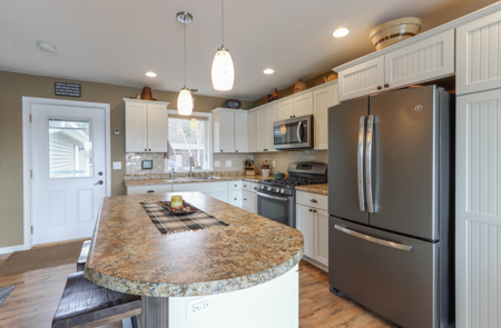 Twin Lake Waterfront Home for Sale in Waupaca, Wisconsin - image 6