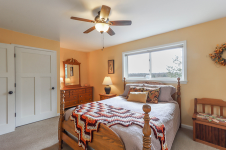 Twin Lake Waterfront Home for Sale in Waupaca, Wisconsin - image 19