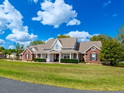 Luxury Home in Gated Community in Ocala Florida near WEC - image 1
