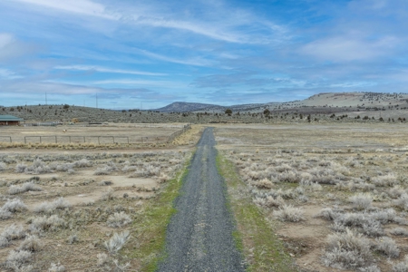 Eastern Oregon Sage Hen Farms Located in Hines - image 42