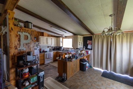 Eastern Oregon Sage Hen Farms Located in Hines - image 36