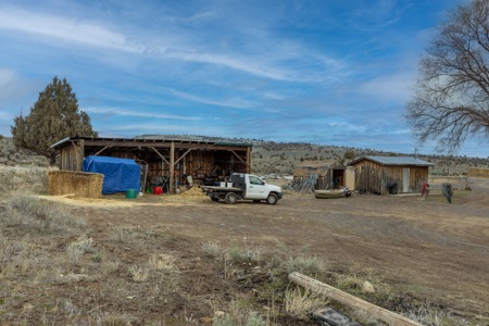 Eastern Oregon Sage Hen Farms Located in Hines - image 6
