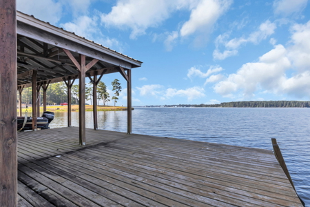 East TX Lakefront Property for Sale with Boathouse near Tyler TX - image 21