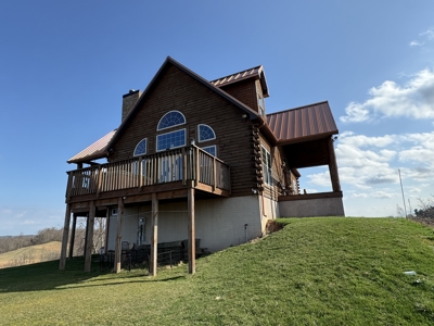 Lewisville, OH Custom Luxury Log Home with Panoramic Views - image 2
