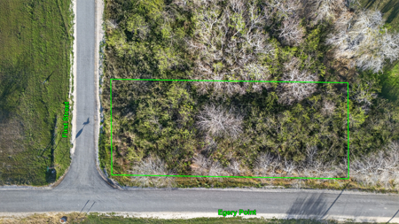 Corner Lot Near Copano Bay Boat Ramps in Bayside TX - image 16