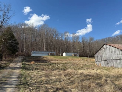 2 Renovated Manufactured Homes With Barn - Liberty, Ky - image 1